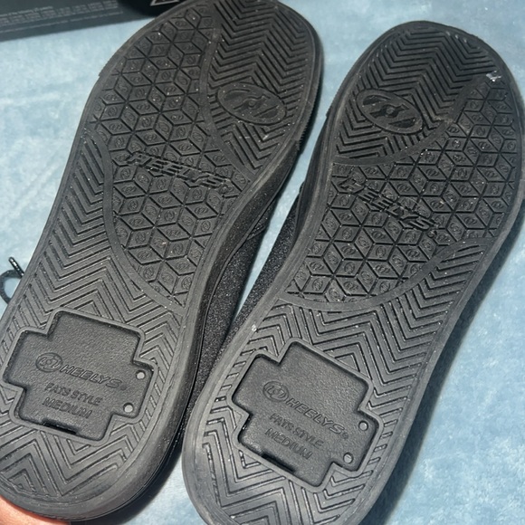 Heelys - Picture 3 of 9